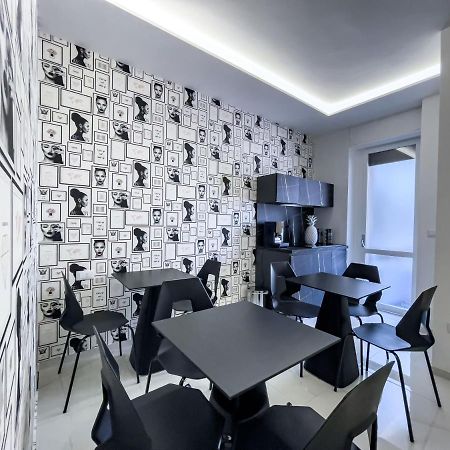 Distinto Suite & Rooms Лече Екстериор снимка