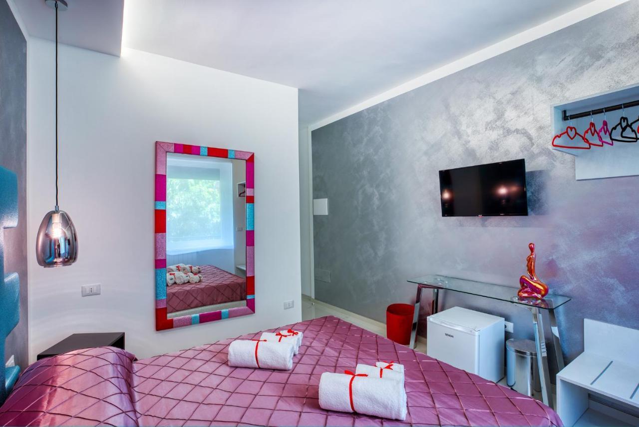 Distinto Suite & Rooms Лече Екстериор снимка